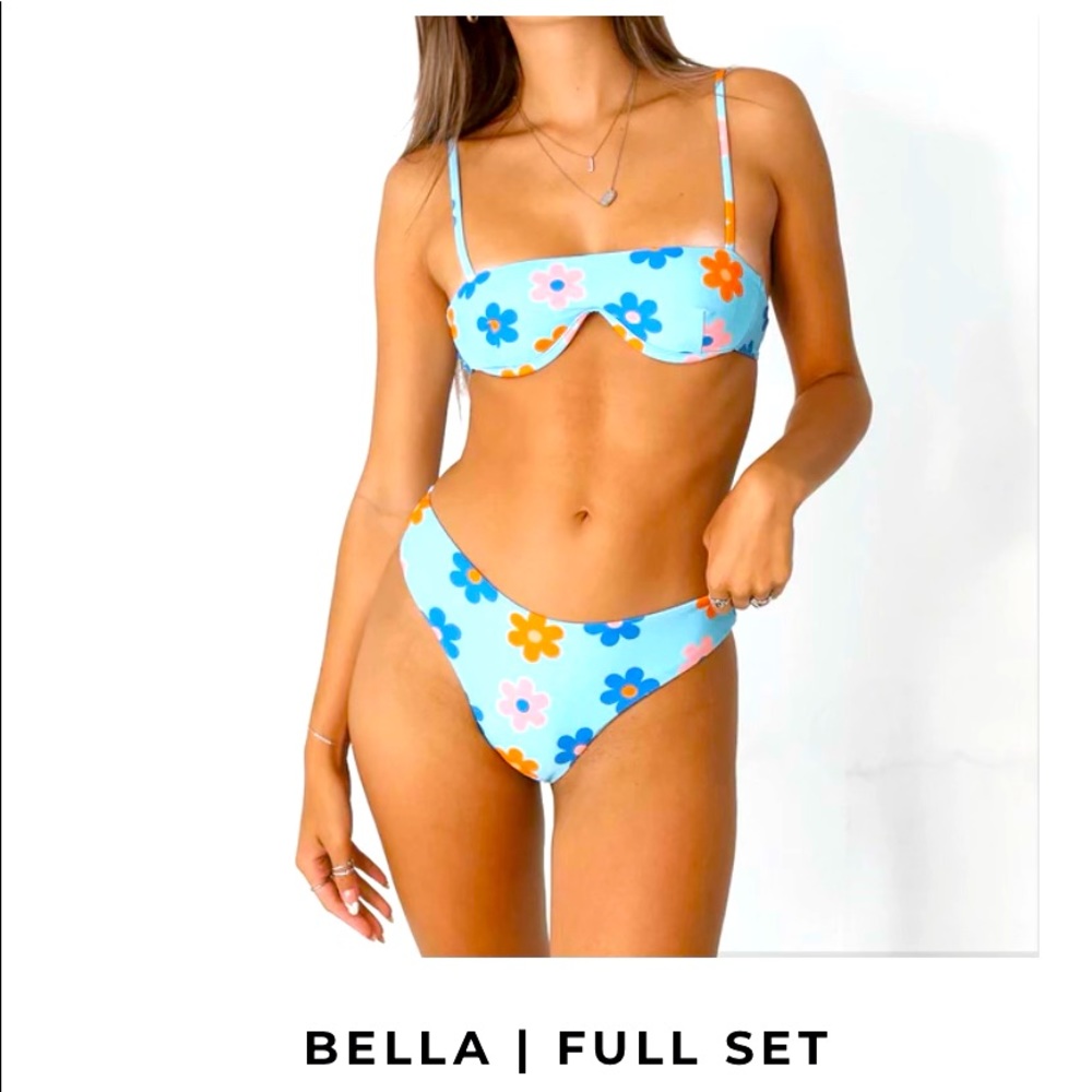 Aurelle swim suit NWT